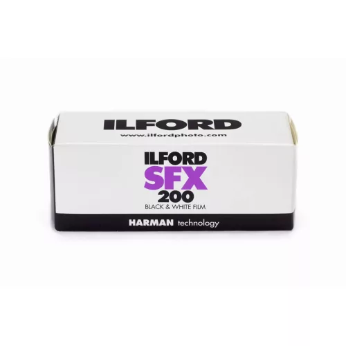 Ilford SFX 200 120 fekete-fehér negatív film