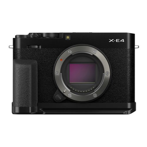 Fujifilm X-E4 digitális fényképezőgép váz + kiegészítő kit fekete (MHG-XE4 + TR-XE4)