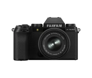 Fujifilm X-S20 + XC 15-45mm