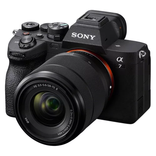 Sony Alpha 7 IV + 28-70mm f/3.5-5.6 OSS II Kit