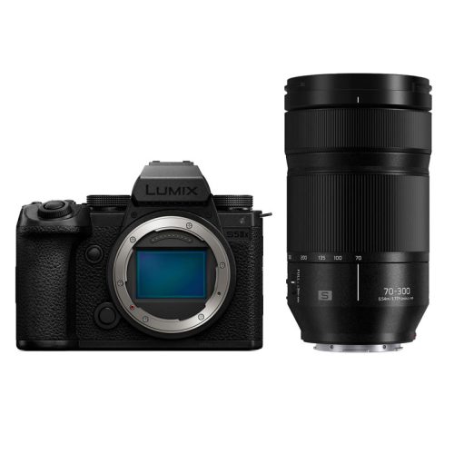 Panasonic Lumix S5 II X + S 70-300mm f/4.5-5.6 Macro Kit