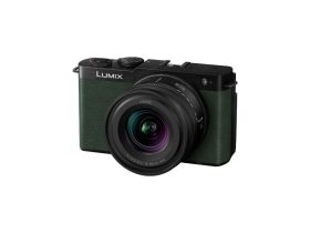 Panasonic Lumix S9 S 18-40 mm f/4.5–6.3 kit, Dark Olive
