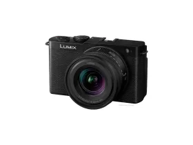 Panasonic Lumix S9 + S 18-40 mm f/4.5–6.3 kit, Jet Black