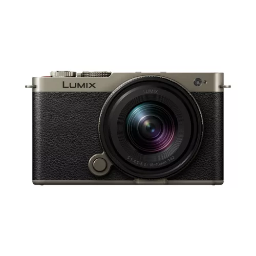 Panasonic Lumix S9 + S 18-40 mm f/4.5–6.3 kit, black/titan limited edition
