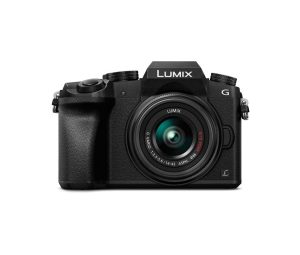 Panasonic Lumix G7 + 14-42mm f/3.5-5.6 Kit (fekete)