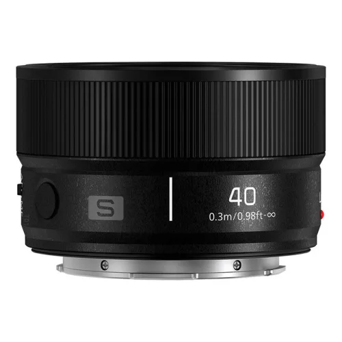 Panasonic Lumix S 40mm f/2 Lens
