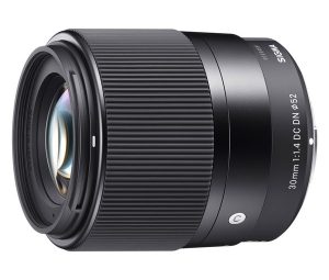 Sigma 30mm /f1,4 DC DN Sony objektív