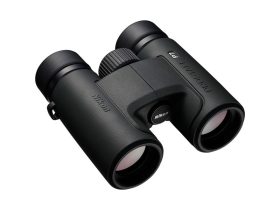 Nikon Prostaff P7 10x30 távcső