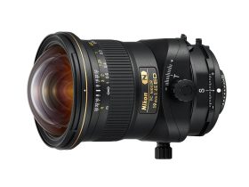 Nikon 19mm f/4 ED PC Objektív