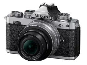   Nikon Z fc váz ezüst + Nikkor Z DX 16-50 VR ezüst objektív kit