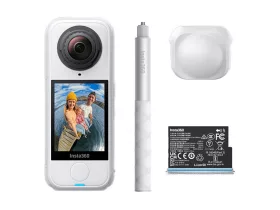 Insta360 X4 Air Starter Bundle akciókamera szett, fehér