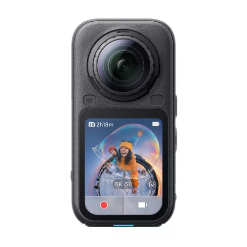 Insta360 X6 akciókamera Essentials Bundle (fekete)