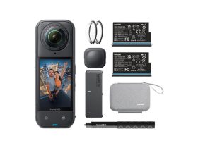 Insta 360 X5 Essential Bundle