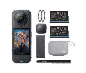 Insta 360 X5 Essential Bundle