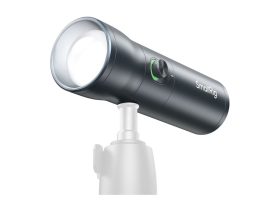 Smallrig 4634 Portable Focusable LED Video Light RF 10C