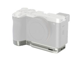   Smallrig 5482 Baseplate with Airtag Slot for Sony A7C II / A7CR Silver