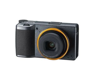   Ricoh GR III Street Edition (DB-110 akkumulátor + GC-9 tok) + AC Adapter