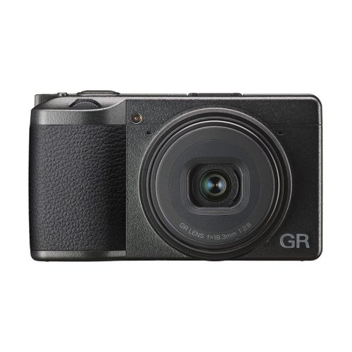 Ricoh GR III kompakt fényképezőgép (KIRAKATI PÉLDÁNY)