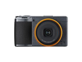 Ricoh GR III Street Edition (DB-110 akkumulátor + GC-9 tok)