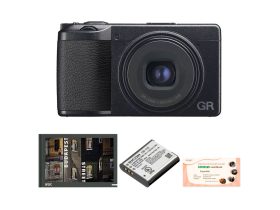   Ricoh GR IIIX HDF fényképezőgép ajándékokkal: +1db gyári akku + Budapest Street Photograpy Album + Kattanjki Klub fotós tanfolyam