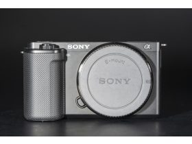 Sony ZV-E10 (Használt Termék)