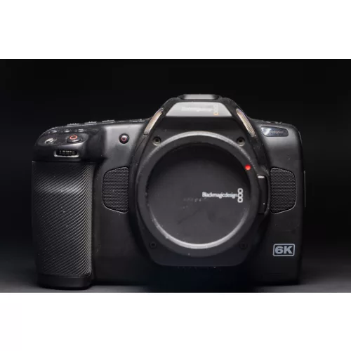 Blackmagic Pocket Cinema Camera 6K Pro (Használt termék)
