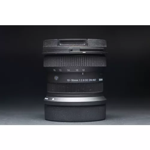 Sigma 10-18mm f/2.8 DC DN C  RF (Használt termék)