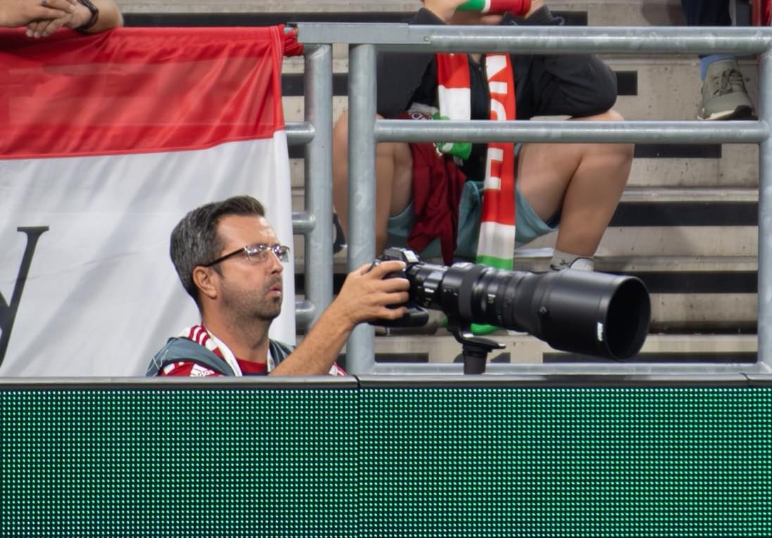 Kurdi József sportfotós