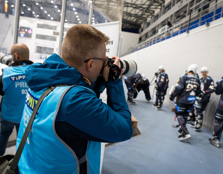 Sony - Sportfotózás a BJA vs. DAB Erste Liga jégkorong mérkőzésen - Fotoplus rendezvény