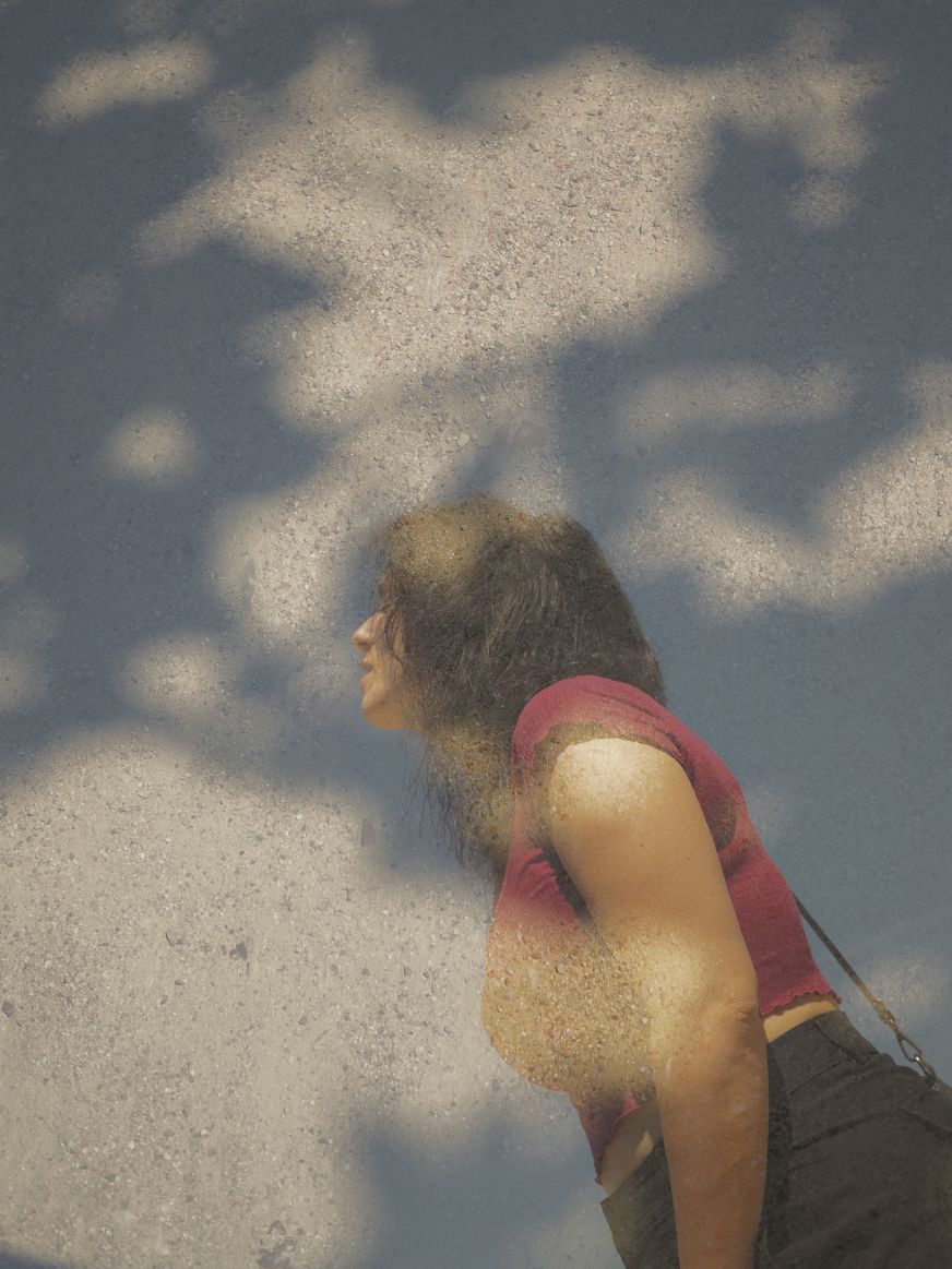 OM_SYSTEM_PEN_25mm_F18_2518_MultiExposure_2606_Anna_Salvador-2.jpg